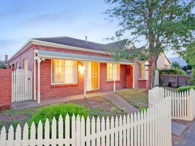 Main view of Homely unit listing, 1/107 Skene Street, Newtown VIC 3220