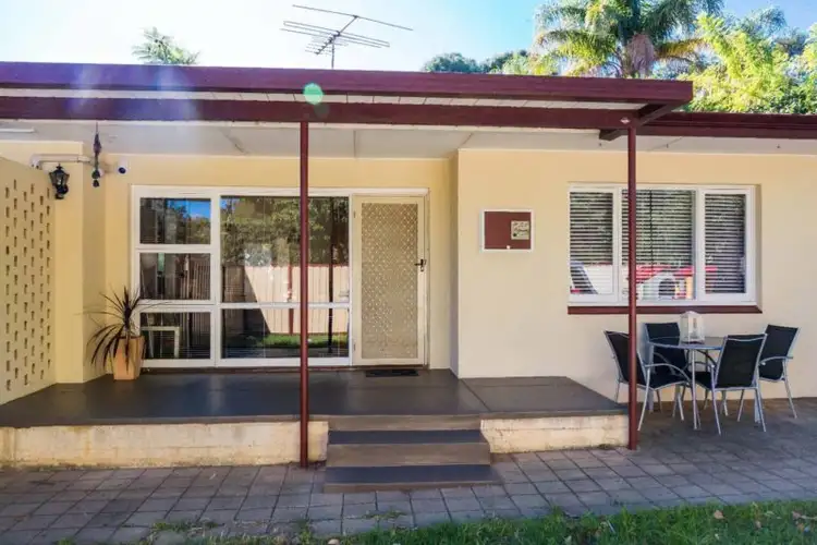 11 Seventh Road, Armadale WA 6112