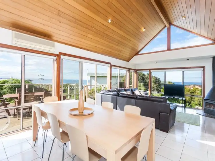 2A Sixth Avenue, Anglesea VIC 3230