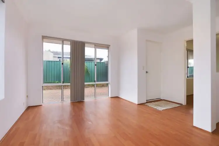 Seventh view of Homely house listing, 8 Pinner Place, Lynwood WA 6147