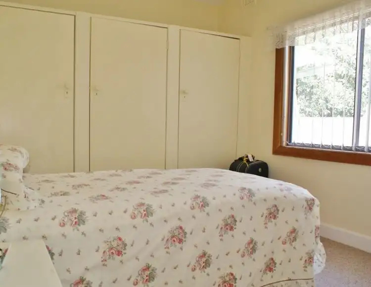 Fifth view of Homely house listing, 5 Johnson Street, Moe VIC 3825