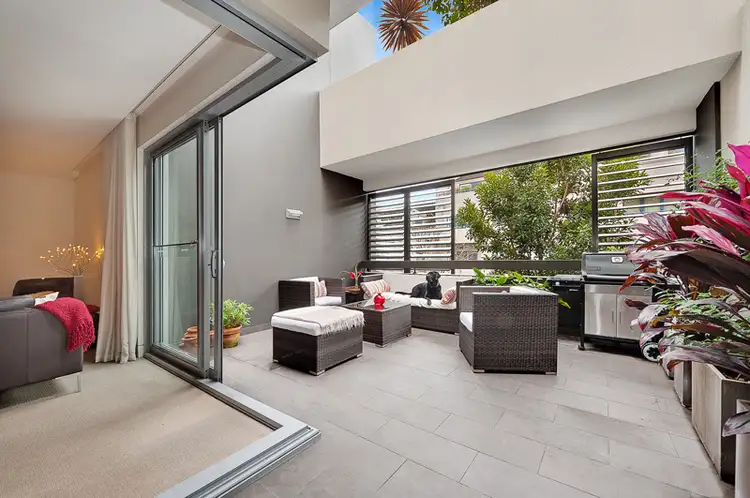 102/1 Cassins Avenue, North Sydney NSW 2060