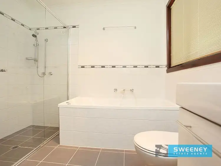 Sixth view of Homely house listing, 1 Yolanta Court, Seabrook VIC 3028