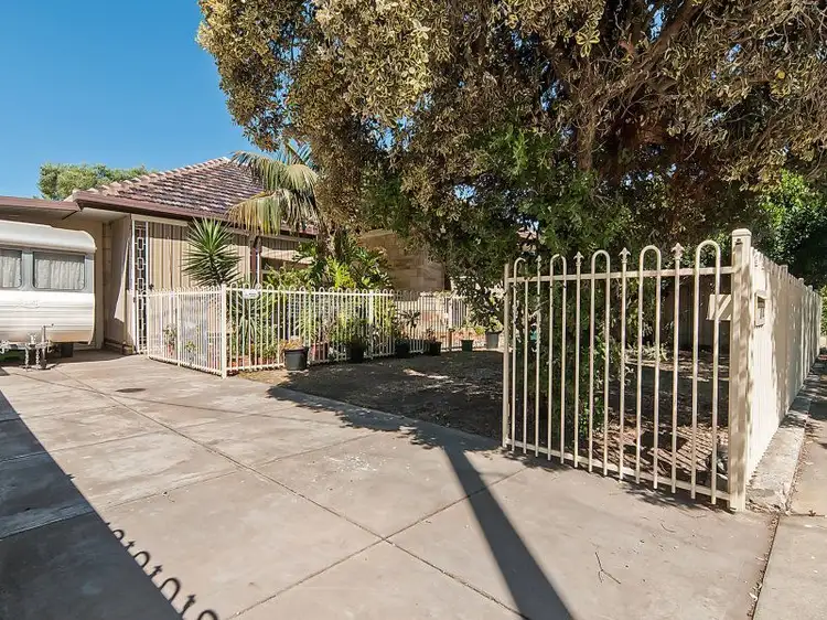2A Fifth Avenue, Semaphore Park SA 5019
