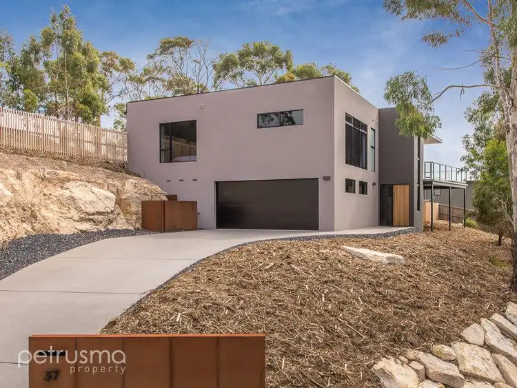 37 Eurobin Street, Geilston Bay TAS 7015
