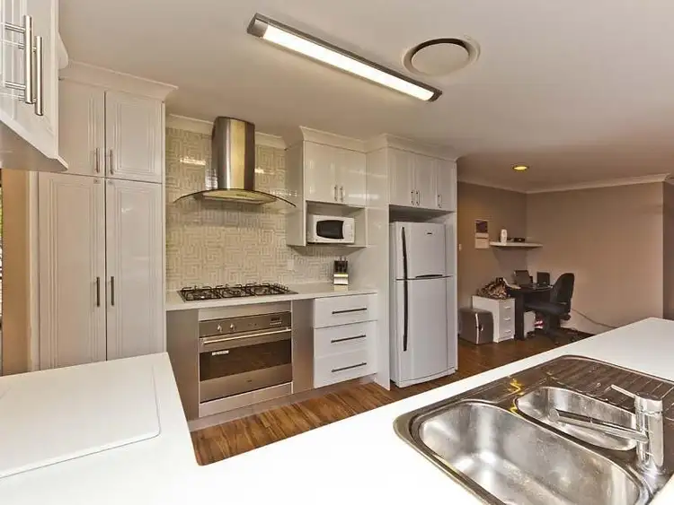 Sixth view of Homely house listing, 35 Willow Way, Maddington WA 6109