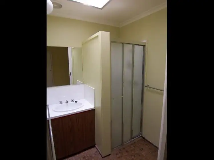 Seventh view of Homely unit listing, 20 Wood St, Bright VIC 3741