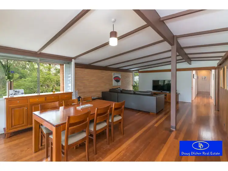 11 Elmira Street, Indooroopilly QLD 4068
