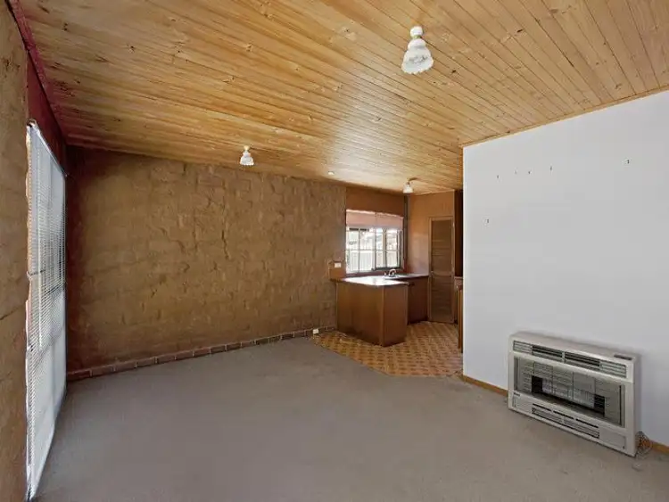 Fifth view of Homely house listing, 2/8 MOLLISON STREET, Broadford VIC 3658