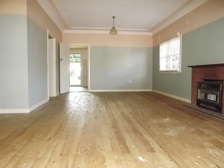 Fourth view of Homely house listing, 121 Merilba St, Narromine NSW 2821