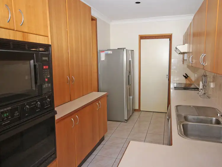 Fifth view of Homely townhouse listing, 21/4 Cromarty Road, Soldiers Point NSW 2317