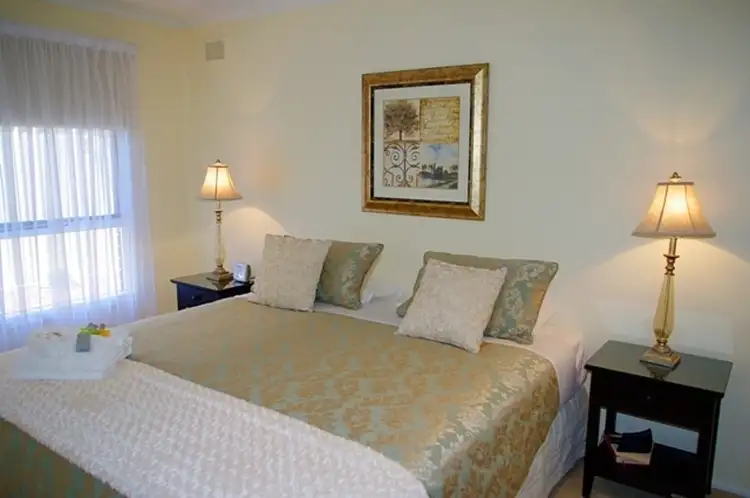 Sixth view of Homely unit listing, 18 Wood St, Bright VIC 3741