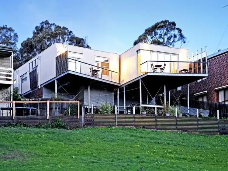 37 Pepperdine Way, Highton VIC 3216