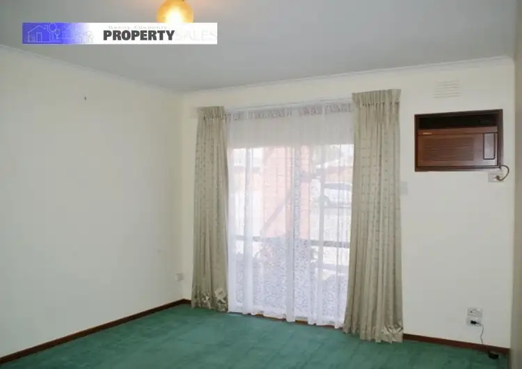 Fifth view of Homely unit listing, 1/10 Paull Court, Moe VIC 3825