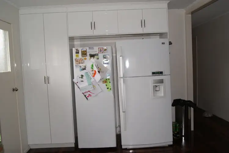 Fifth view of Homely house listing, 10 Spring Crescent, Dysart QLD 4745