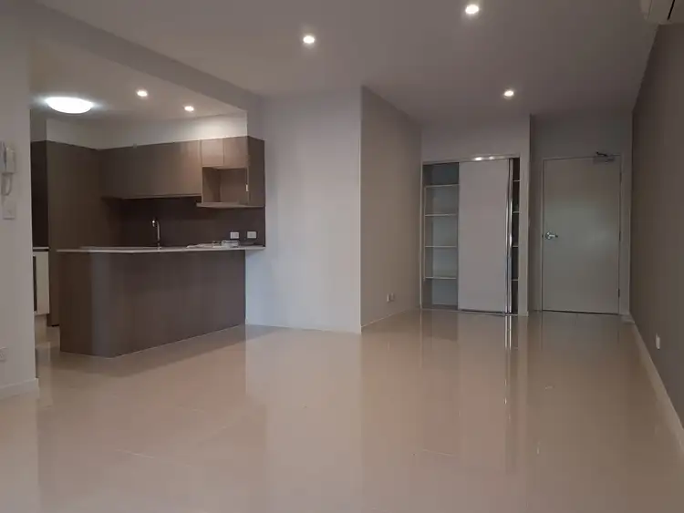 Second view of Homely unit listing, 5/11 Lindwall Street, Upper Mount Gravatt QLD 4122