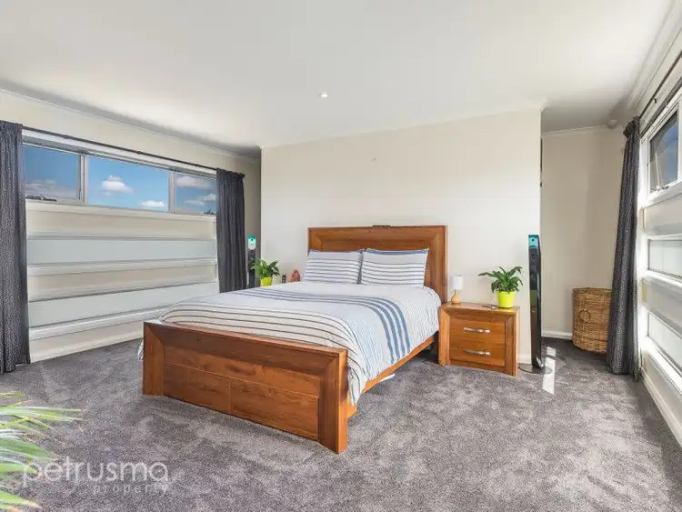 Sixth view of Homely villa listing, 2/10 Suva Street, Midway Point TAS 7171