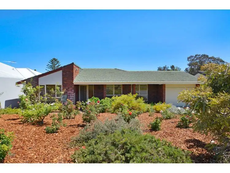 Main view of Homely house listing, 40 Excalibur Way, Carine WA 6020
