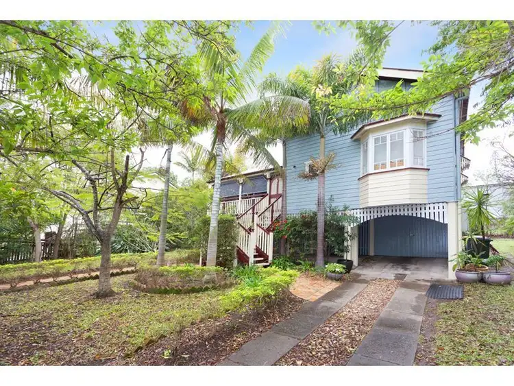 72 Birdwood Road, Holland Park West QLD 4121