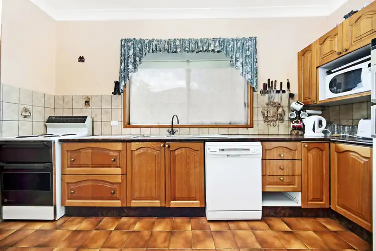 Fourth view of Homely house listing, 31 Grevillea Grove, Heathcote NSW 2233