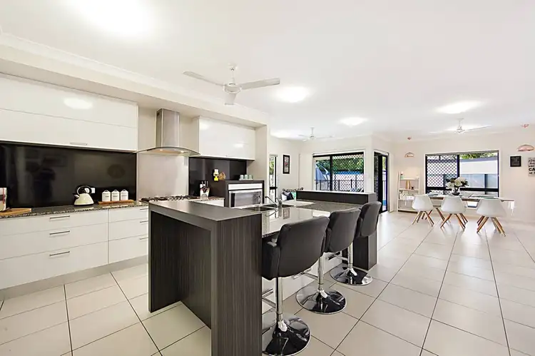 4 Ellendale Street, Mount Low QLD 4818