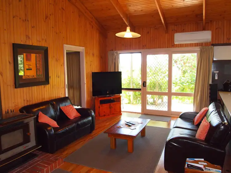 Seventh view of Homely house listing, 25 Walkers Lane, Bright VIC 3741