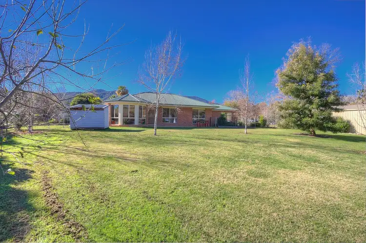 42a Station Street, Porepunkah VIC 3740
