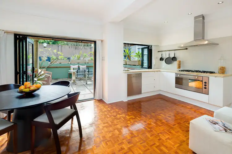 Fourth view of Homely apartment listing, 5/6 Royston Street (enter via Craigend St), Darlinghurst NSW 2010