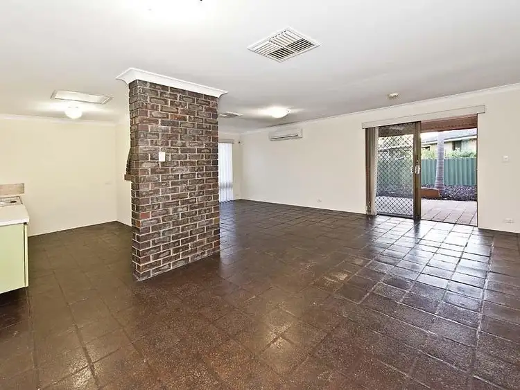 Fifth view of Homely house listing, 11 Ross Place, Thornlie WA 6108