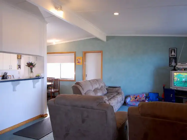 Fourth view of Homely house listing, 211 Roslyn Avenue, Blackmans Bay TAS 7052