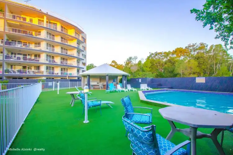 2/5 Links Court, Woorim QLD 4507