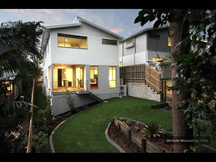 46 Chapman Street, Chapel Hill QLD 4069