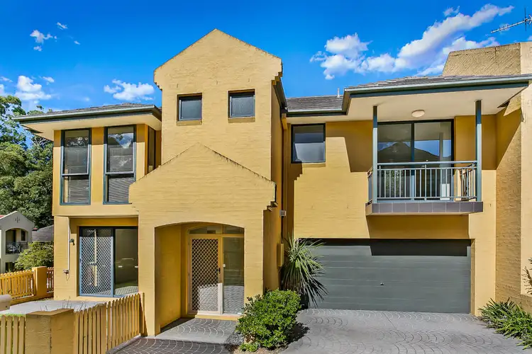 24 Peartree Circuit, West Pennant Hills NSW 2125