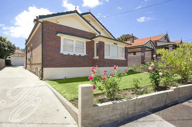7 Kelvin Street, Ashbury NSW 2193