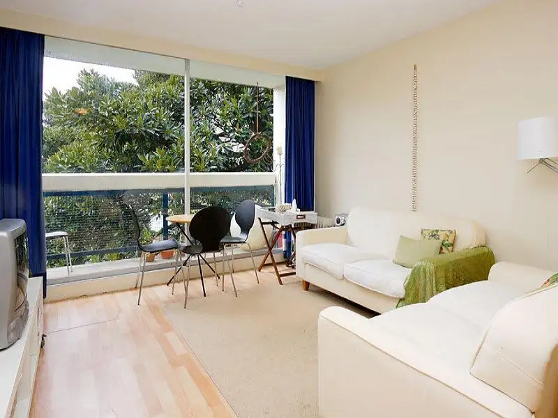 Main view of Homely apartment listing, 32/50 Roslyn Gardens, Elizabeth Bay NSW 2011