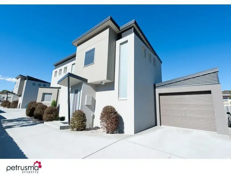 Second view of Homely townhouse listing, 2/191 Derwent Avenue, Lindisfarne TAS 7015