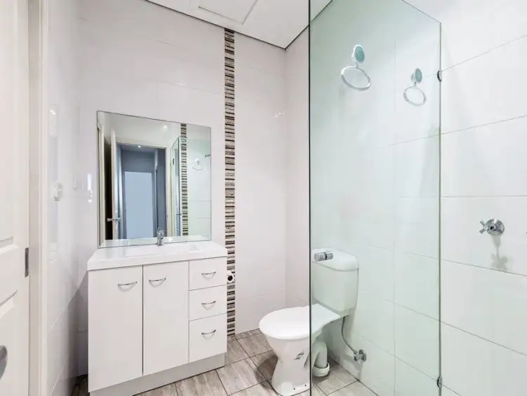 Fifth view of Homely unit listing, 2/75 Cypress Avenue, Brooklyn VIC 3012