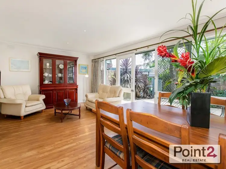 2/125 Mt Eliza Way, Mount Eliza VIC 3930
