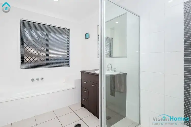 Fifth view of Homely house listing, 20 Flametree crescent, Berrinba QLD 4117