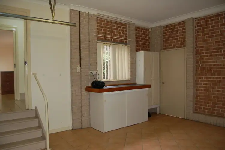 Fifth view of Homely villa listing, 3/36 Bridge St, Coniston NSW 2500