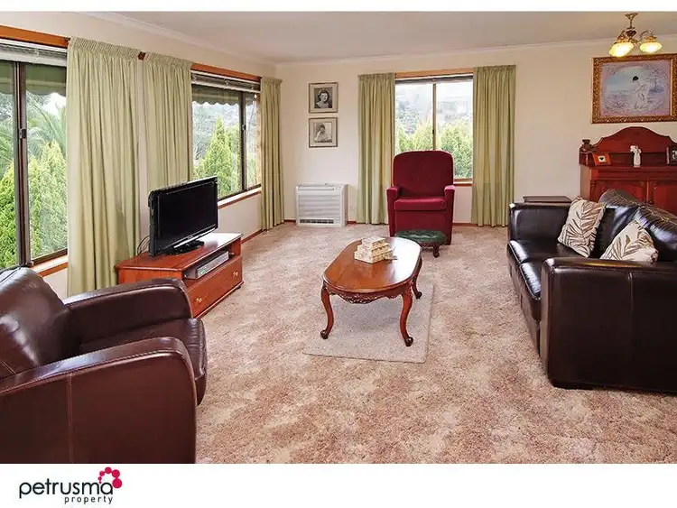 Third view of Homely villa listing, 1/448 Oceana Drive, Howrah TAS 7018