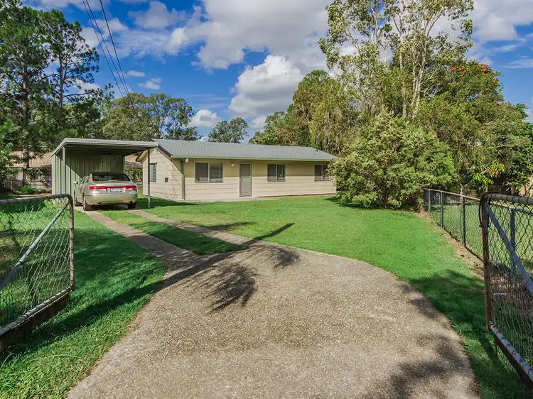 7 Parkland Court, Eagleby QLD 4207