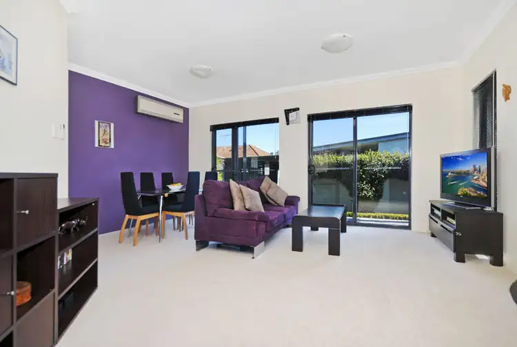 Second view of Homely villa listing, 4B Dubarda Street, Engadine NSW 2233