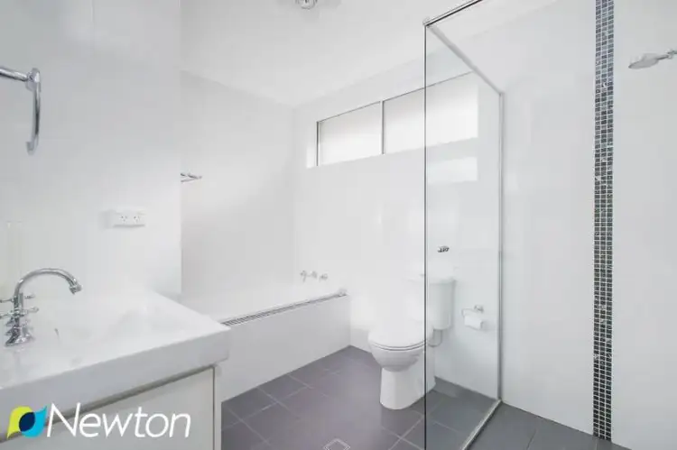 4/72-78 Flora Street, Kirrawee NSW 2232