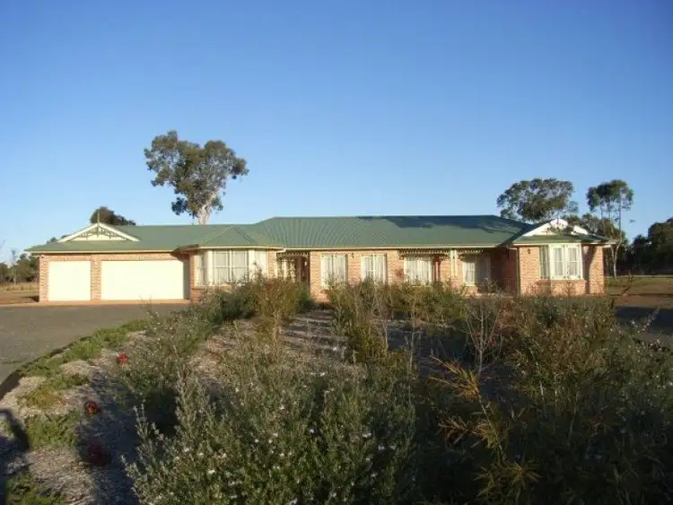 Main view of Homely rural property listing, 141 Cherrybrook Ch, Londonderry NSW 2753