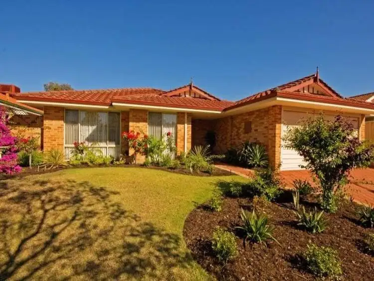 50 Waratah Boulevard, Canning Vale WA 6155