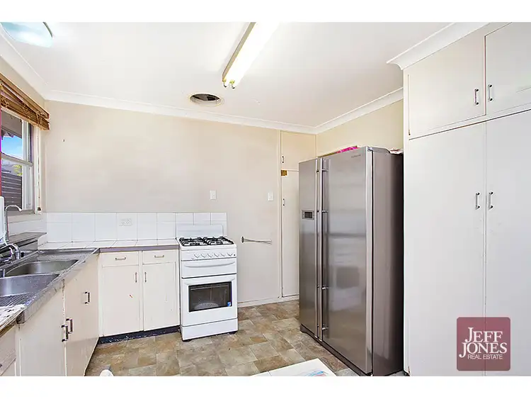 Fourth view of Homely house listing, 15 Gilmore Street, Tarragindi QLD 4121