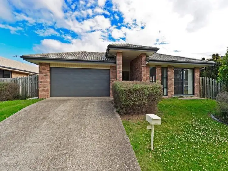 30 Shawnee Crescent, Pimpama QLD 4209