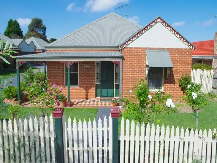 2/9-11 Frank Street, Newtown VIC 3220