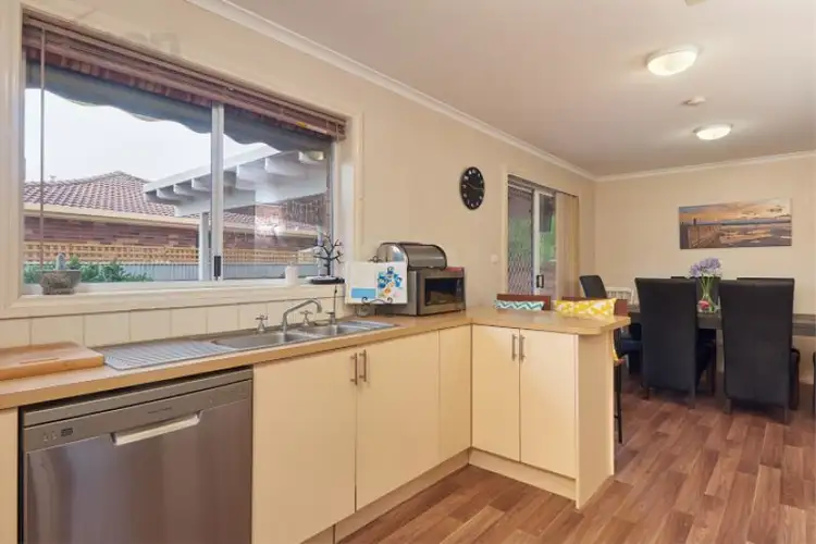 Fifth view of Homely house listing, 20 Grevillea Crescent, Lake Albert NSW 2650